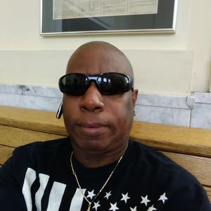 Meet your Posher, Donnie